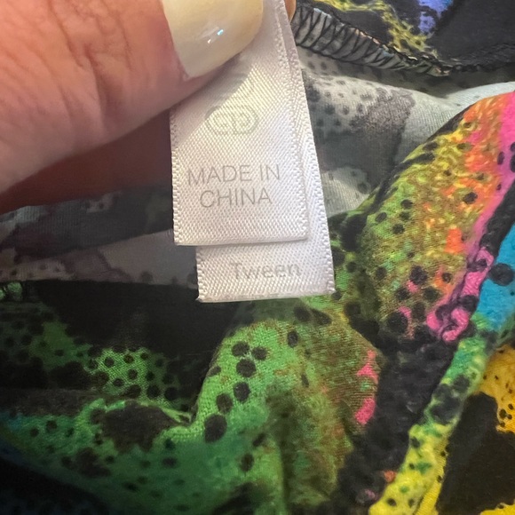 Tween Lularoa leggings fits sizes 00-0 assortment of colors and designs - Picture 6 of 8